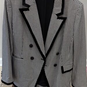 Preston & York Black and White Houndstooth Blazer